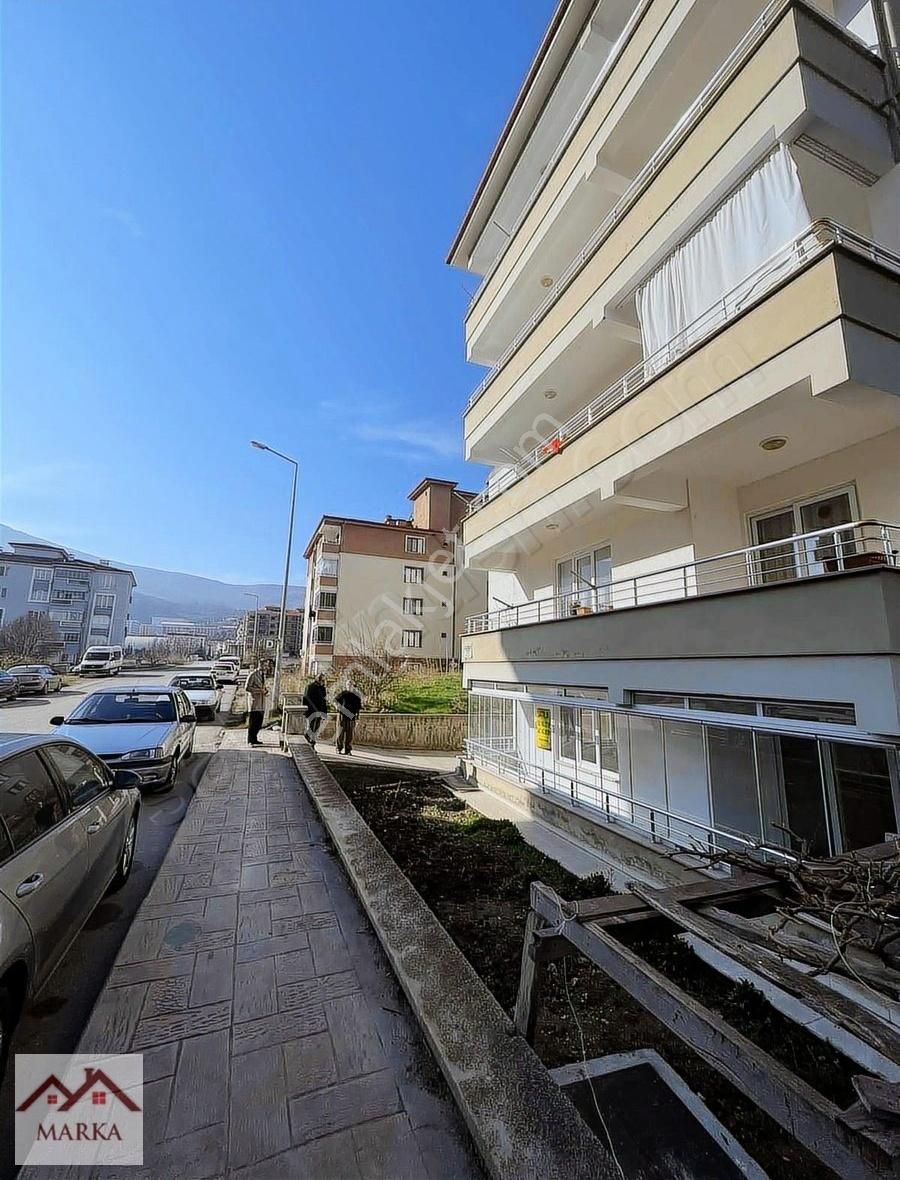 Amasya Merkez Şeyhcui Satılık Daire Fiyat Düştü - Marka Emlak'tan Muhteşem Konumda Geniş 2+1 Daire