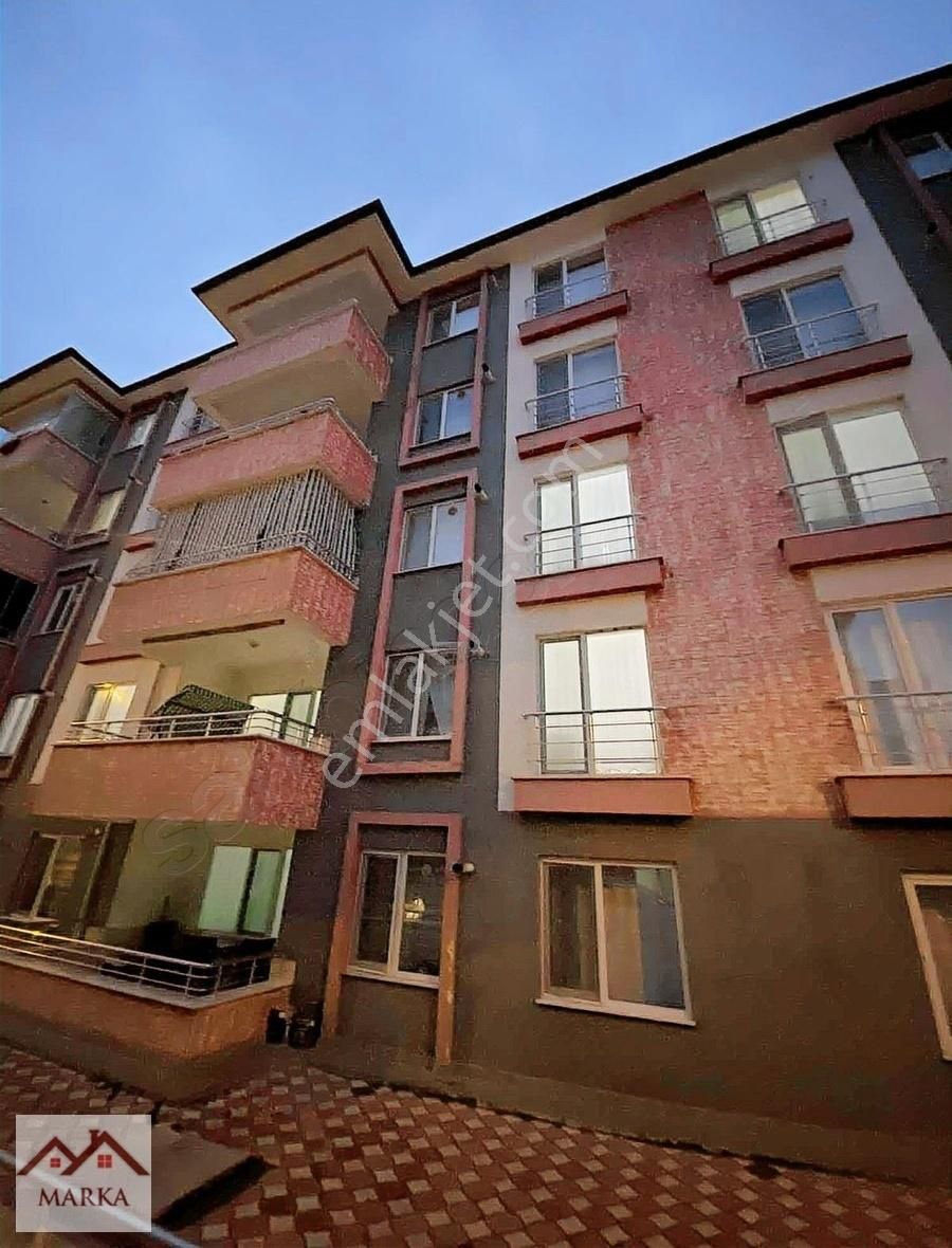 Amasya Merkez Hacılar Meydanı Satılık Daire Marka Emlak'tan Hacılar Meydanında Mükemmel Konumda 3+1 Daire