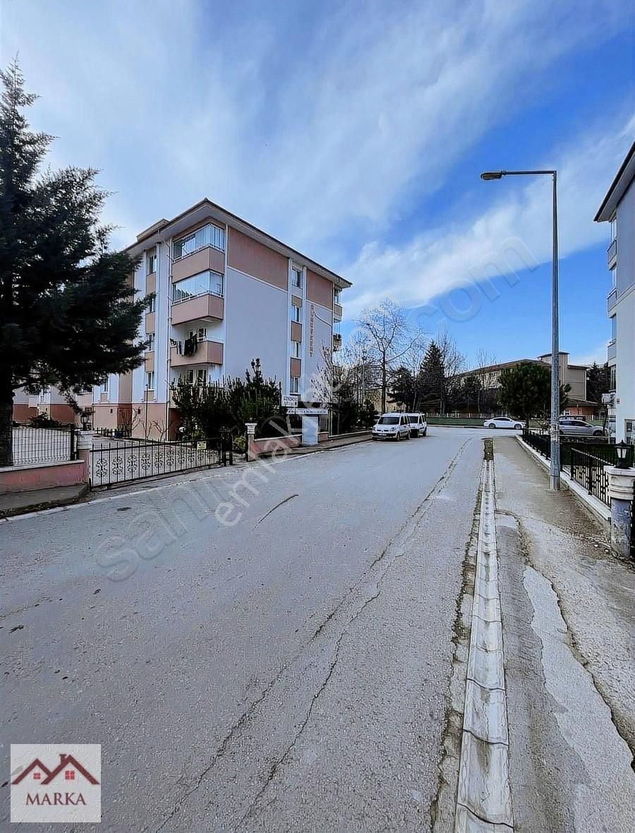 Amasya Merkez Hacılar Meydanı Kiralık Daire Marka Emlak'tan Kiralık Site İçerisinde 3+1 Daire