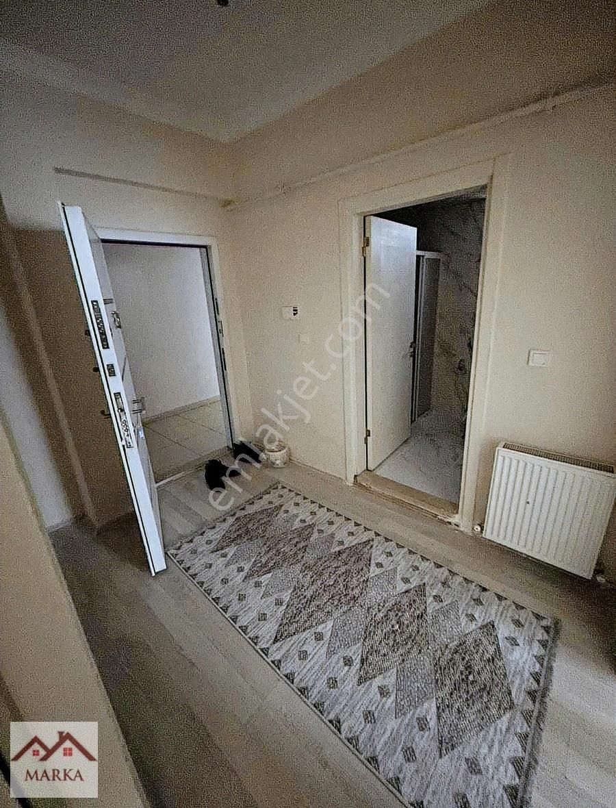 Amasya Merkez Şeyhcui Kiralık Daire Marka Emlak'tan Şeyhcui De 1+1 Eşyalı Daire