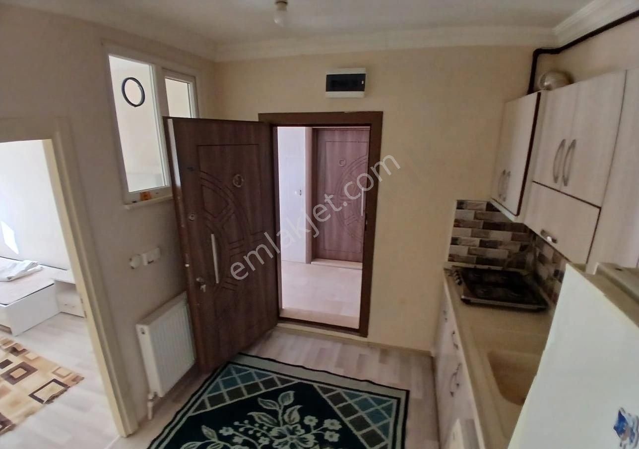 Kütahya Merkez Evliya Çelebi Kiralık Daire Şehir Hastanesine Yürüme Mesafesinde 1+1 Eşyalı Daire