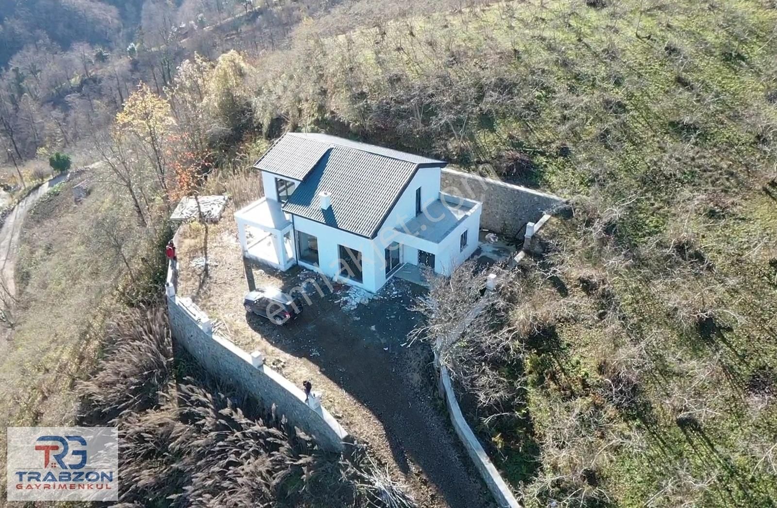 Arsin Harmanlı Satılık Villa Trabzon Arsinde 5 Dönüm Arsa Üzerinde Satılık Müstakil Villa