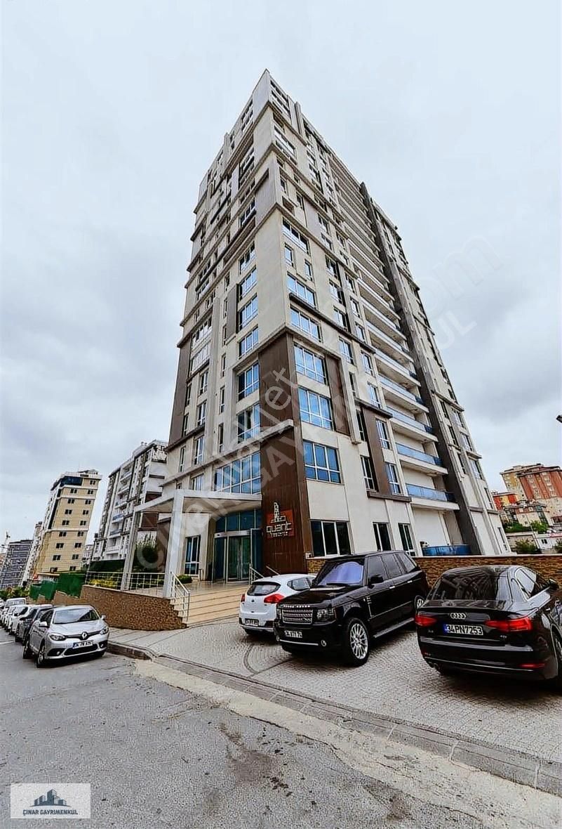 Ümraniye Şerifali Satılık Daire Şerifali Quant Residence'de 3+1 140 M2 İskanlı Full Ankastreli