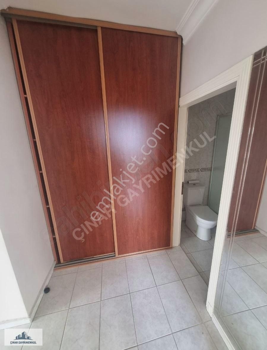 Kadıköy Kozyatağı Kiralık Daire Havuzlu Güvenlikli Site İçerisinde Adalar Manzaralı 15o M2 Lüx