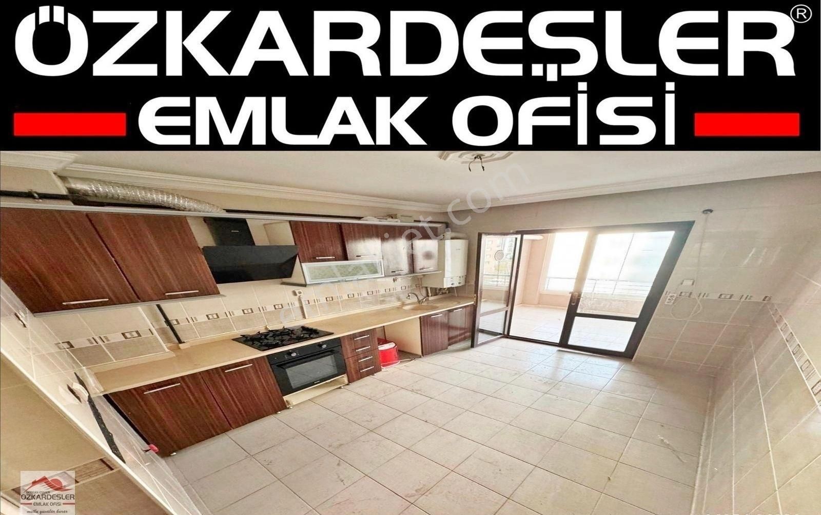 Yenimahalle Pamuklar Satılık Daire Özkardeşler'den Yenimahalle Pamuklar'da 4-bloklu Site İçi Teras Balkonlu 3+1