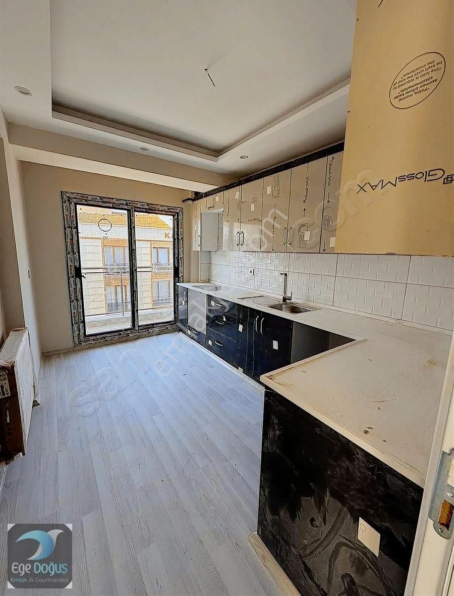 Manisa Muradiye'de 3+1 Kapalı Mutfak Satılık Daire
