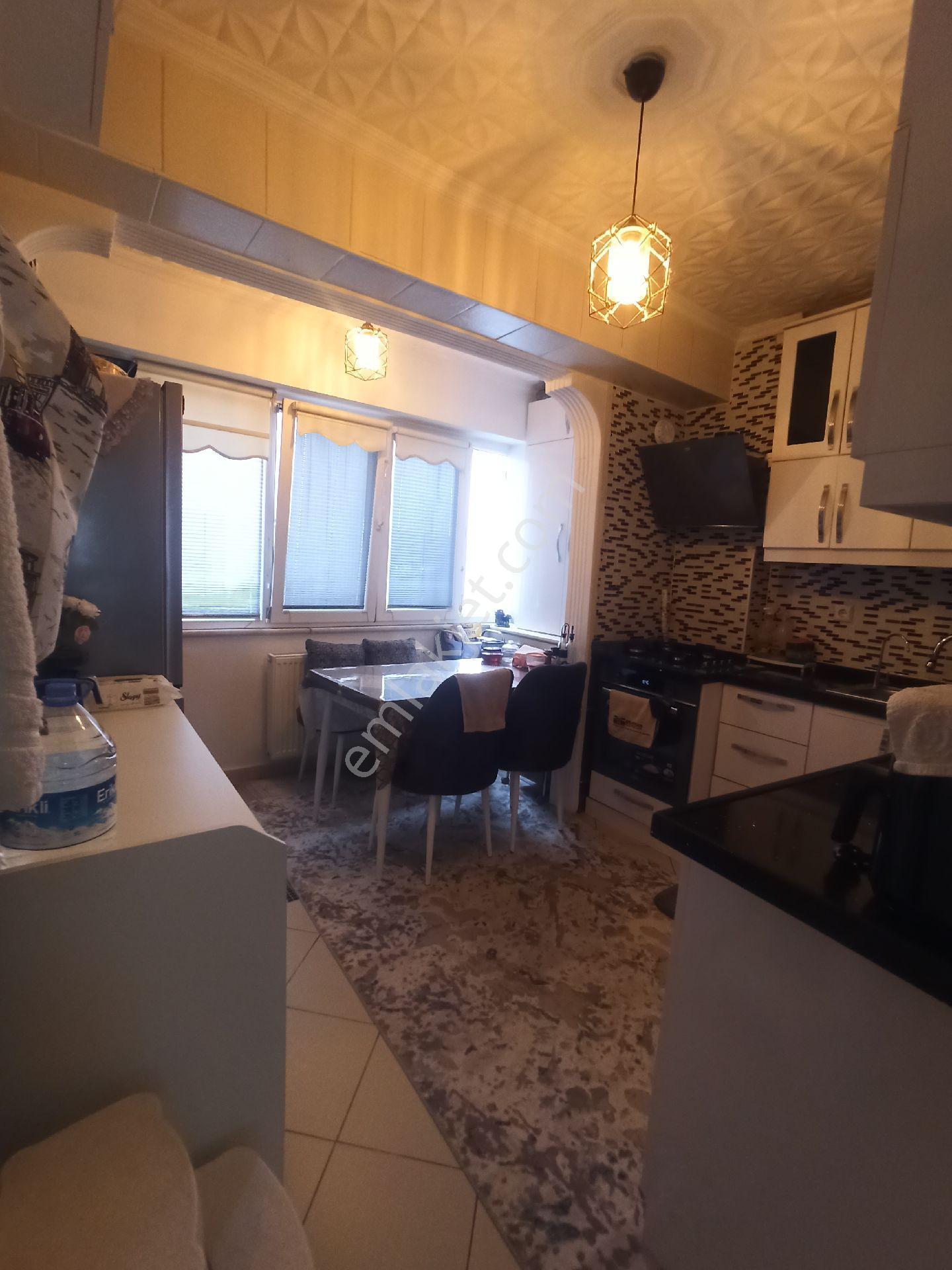 Emin'den Şirinevler De Fetih Caddesi Dibinde Satılık Ara Kat Daire - Görsel 25