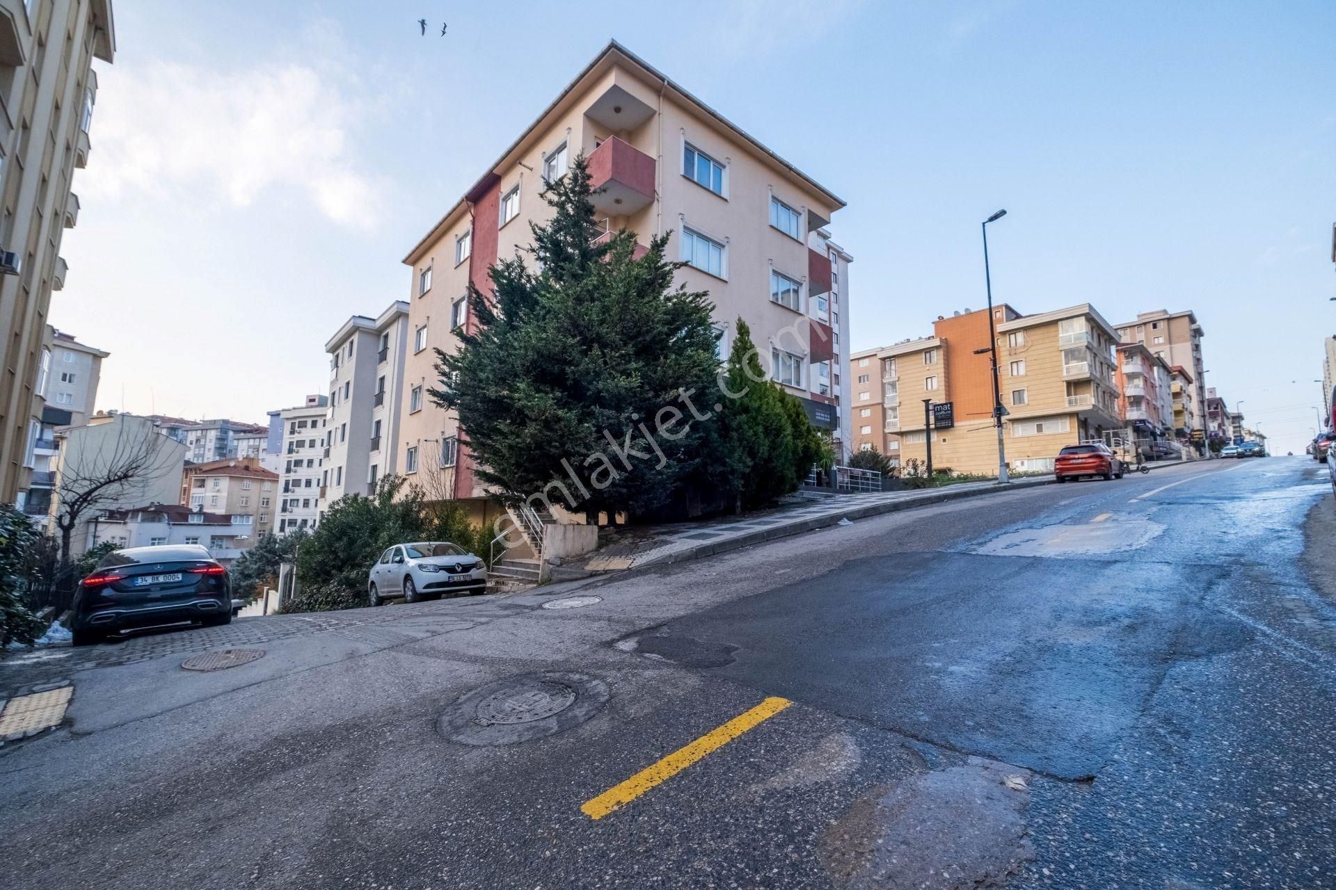 Ümraniye Yukarı Dudullu Kiralık Daire Yukarı Dudullu Mah. Elalmış Cad. 86m² Net 3+1 Kıralık Daıre