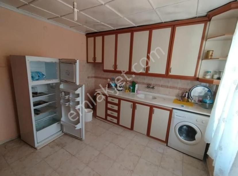 Aydın Koçarlı Yeniköy'de Bahçeli Müstakil Satılık 2+1 Ev - Görsel 3