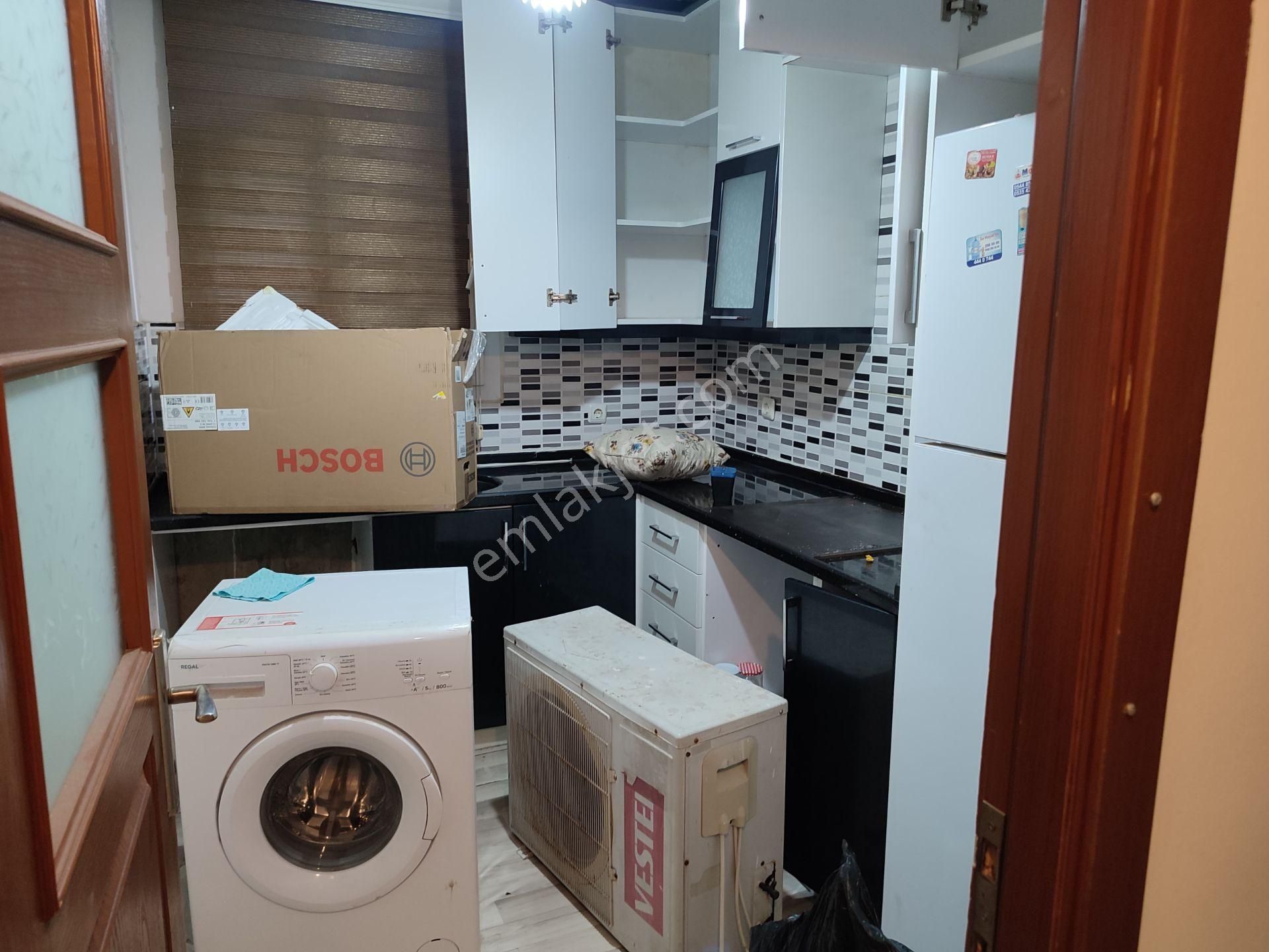 Çukurova Yüzüncüyıl Kiralık Daire Adana Çukurova Yüzüncüyılda Diş Hastanesine Yakın 1+1 Eşyalı Kapalı Mutfak Kiralık Daire