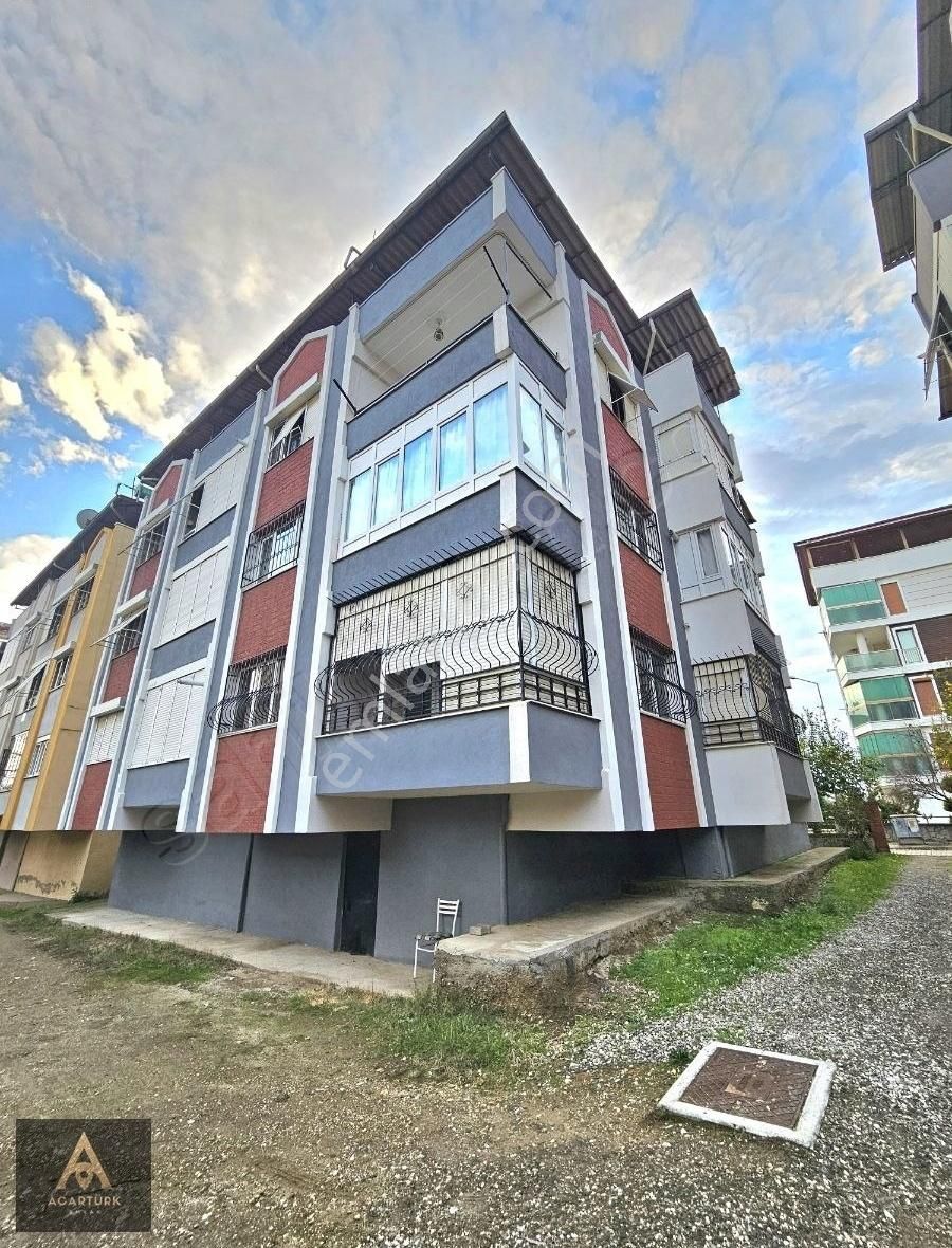 Nazilli Zafer Satılık Daire Zafer Mah. Sağlık Cad. Mevkiinde Satılık 3+1, 140 M2 Site İçinde