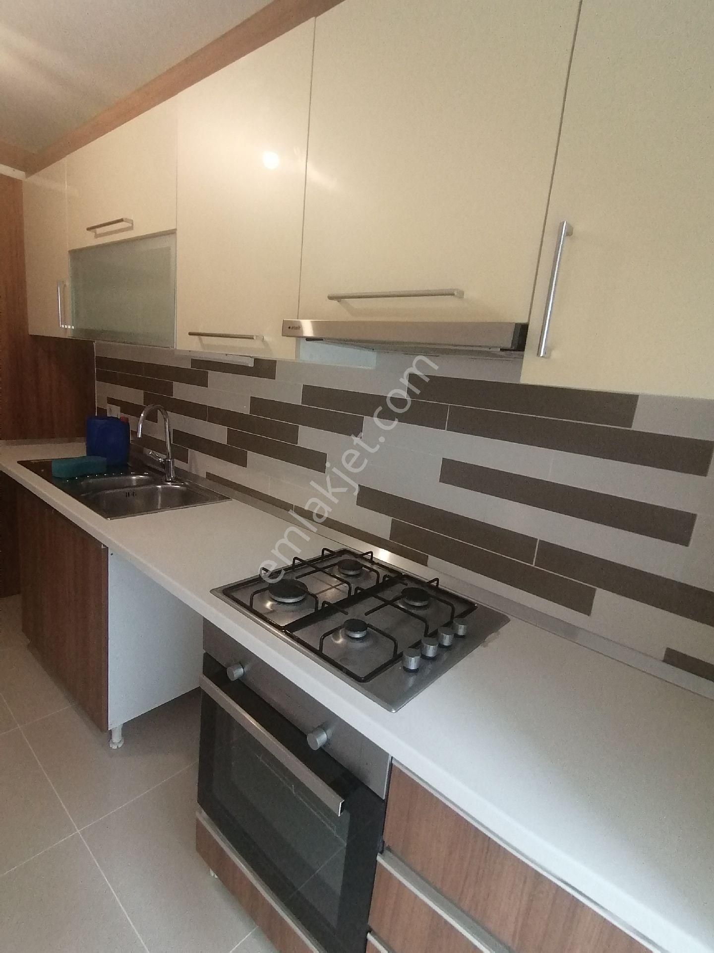 Ataşehir Aşıkveysel Kiralık Daire Ataşehir Kiralık Daire Finans Merkezi Otoban Giriş Çıkış Lar 3 Dk. Finans Merkezi 5 Dk