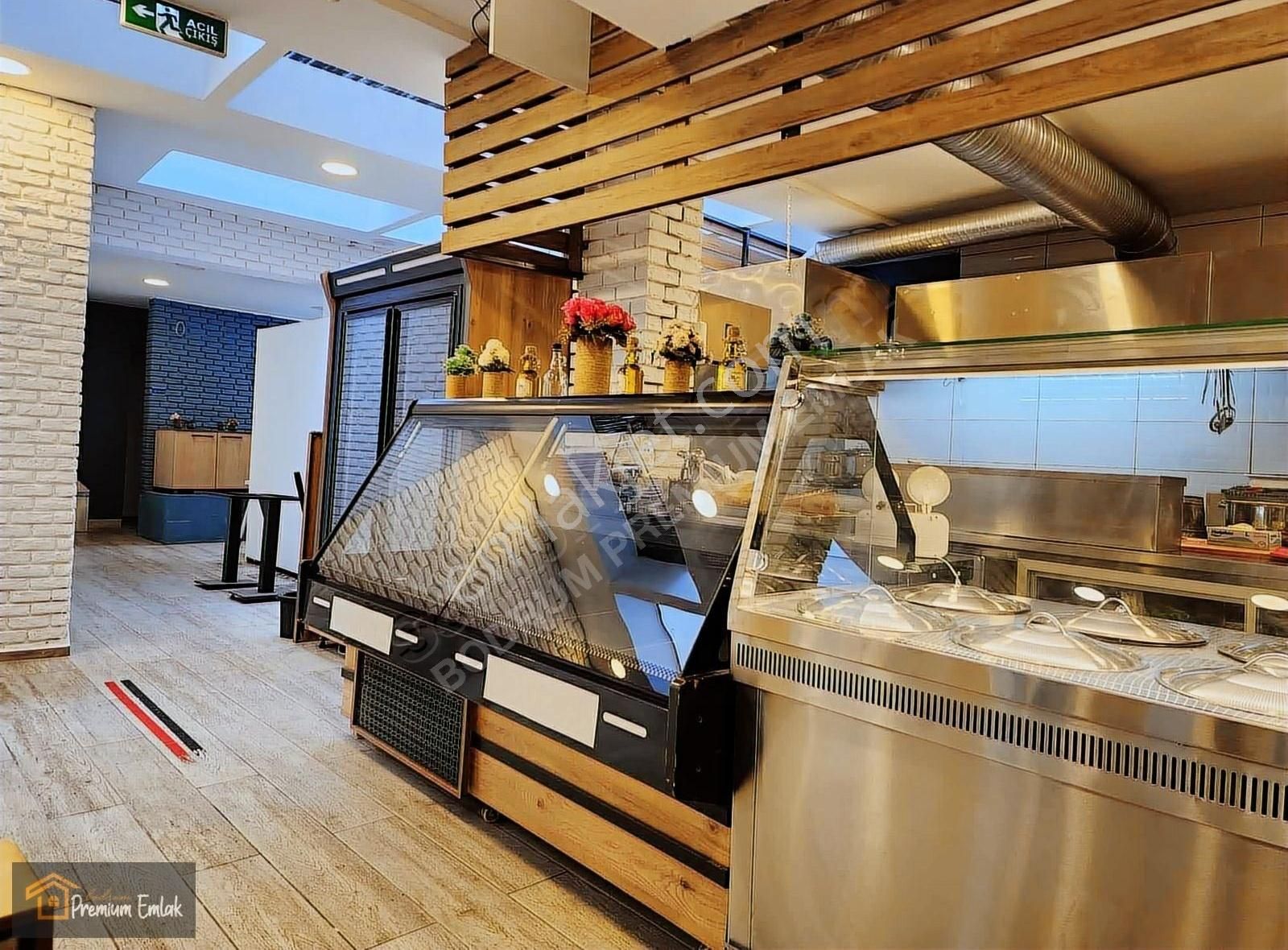 Bodrumun En İşlek Cad Üzerinde Muhteşem Kiralık Restoran Acil.. - Görsel 22