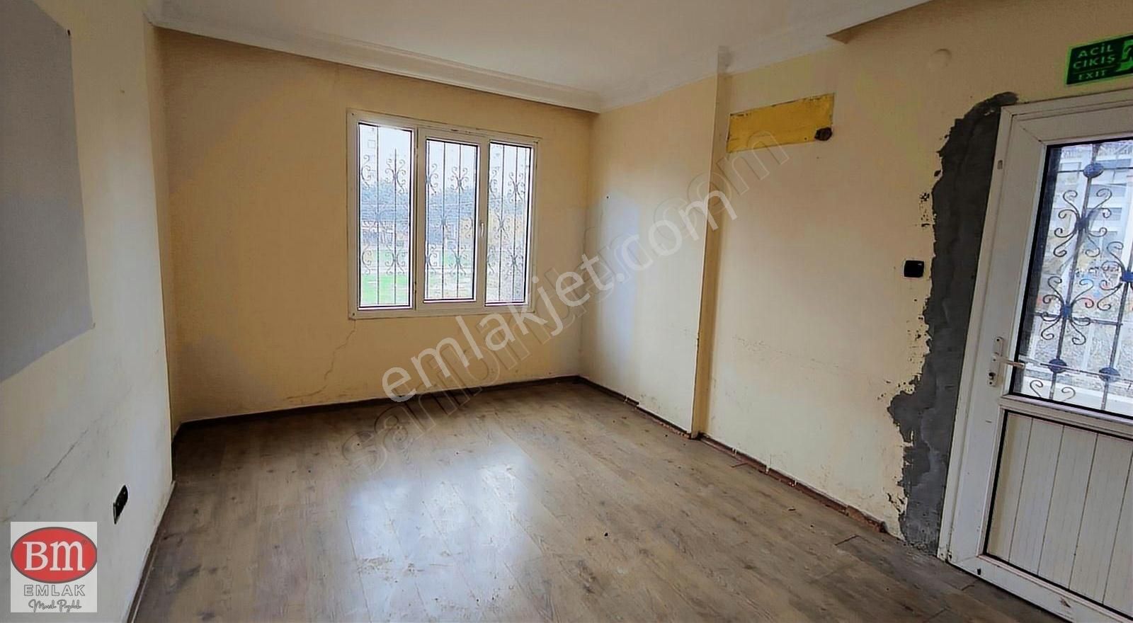 Bm''den Viranşehirde Cadde Üzeri Ticari Nitelikli 410m2 Villa - Görsel 9