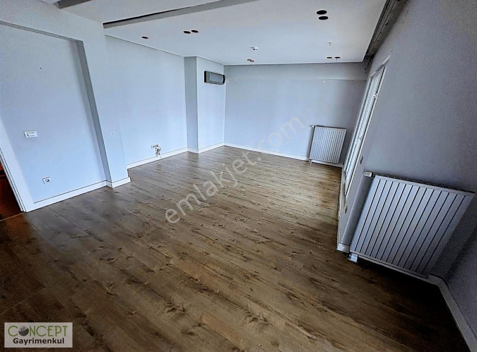 Beylikdüzü Cumhuriyet Satılık Daire Beylikdüzü Demir Romance Teraslı 2+1 230 M2 Özel Daire