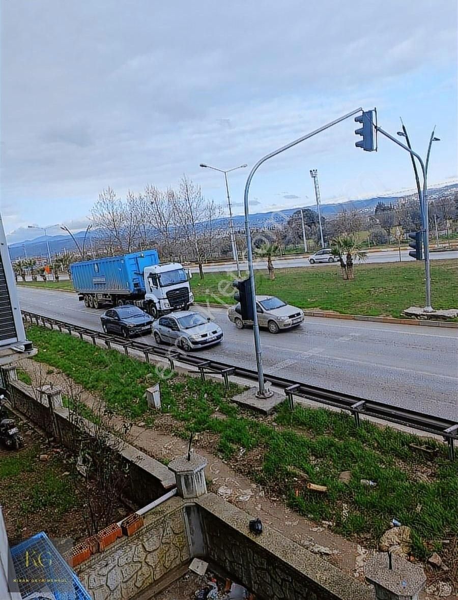 Manisa Yunusemre Muradiye De Satılık Eşyalı Kiracılı 1+1 Daire