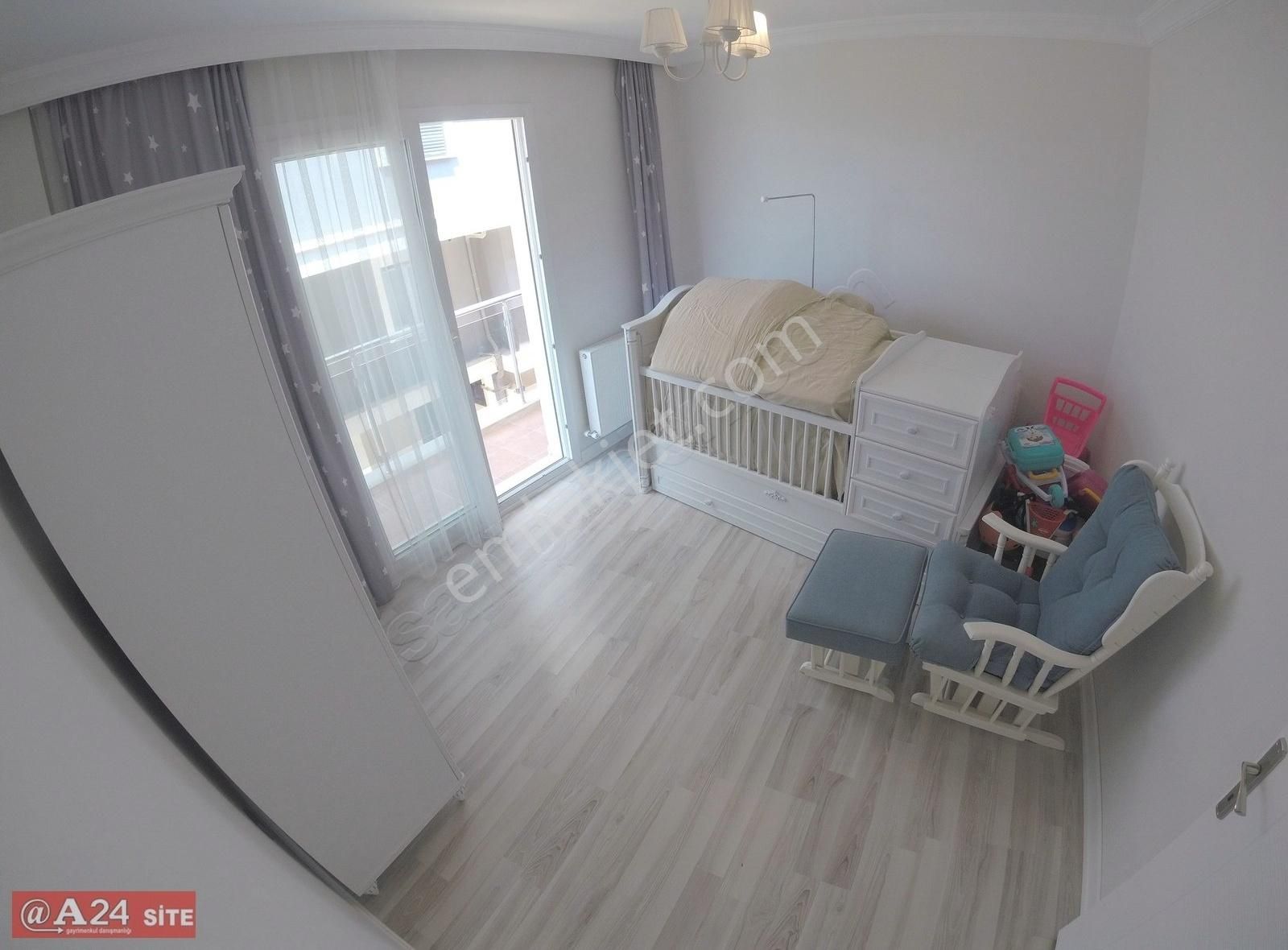 Güzelbahçe Yelki Satılık Daire Güzelbahçede Satılık Daire 2+1lüx 5 Yaş 2 Balkon Depo Otoparklı