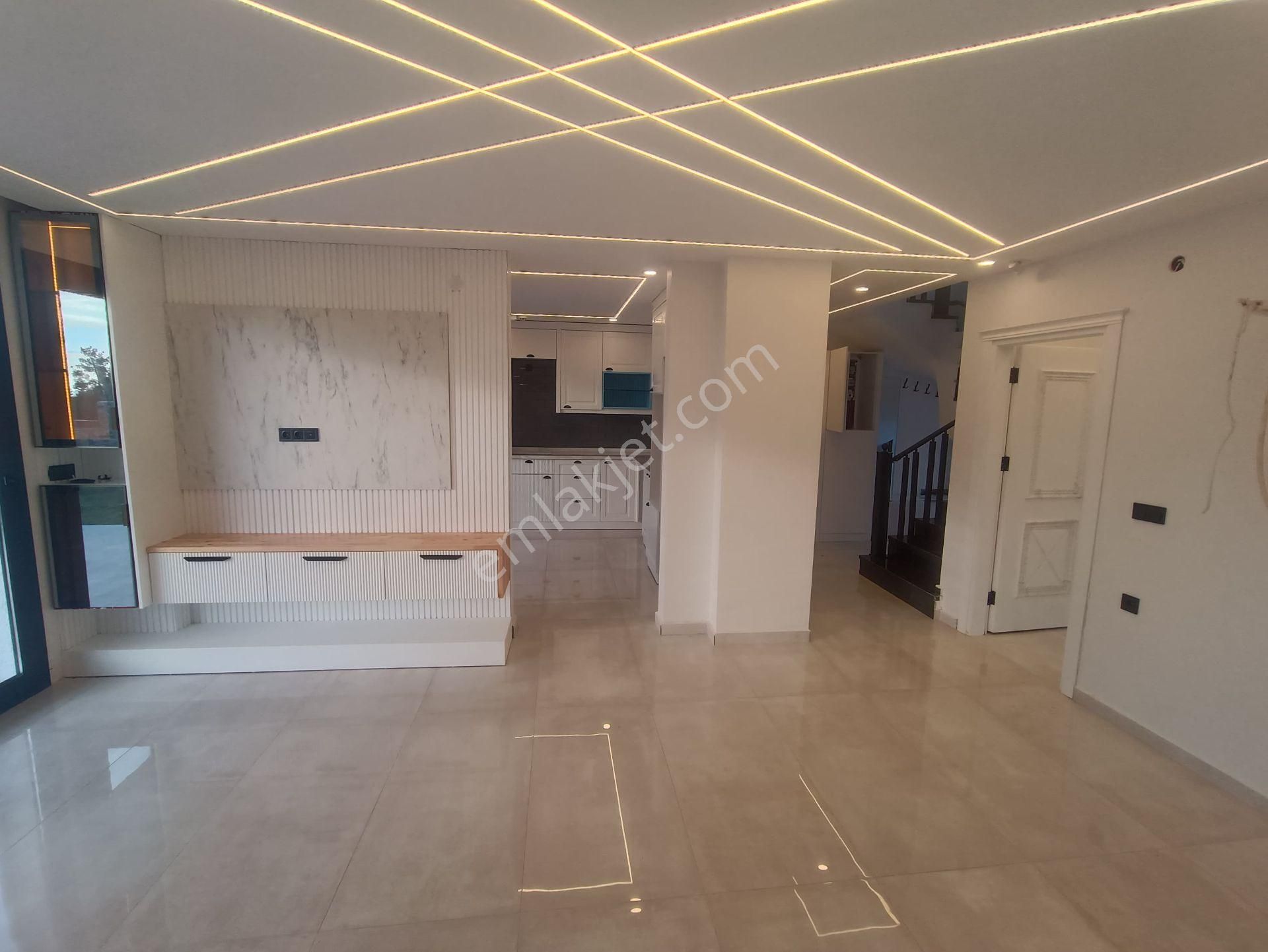 Didim Akbük'te Satılık Ultra Lüks Villa 4+1 Full Deniz Manzaralı - Görsel 32
