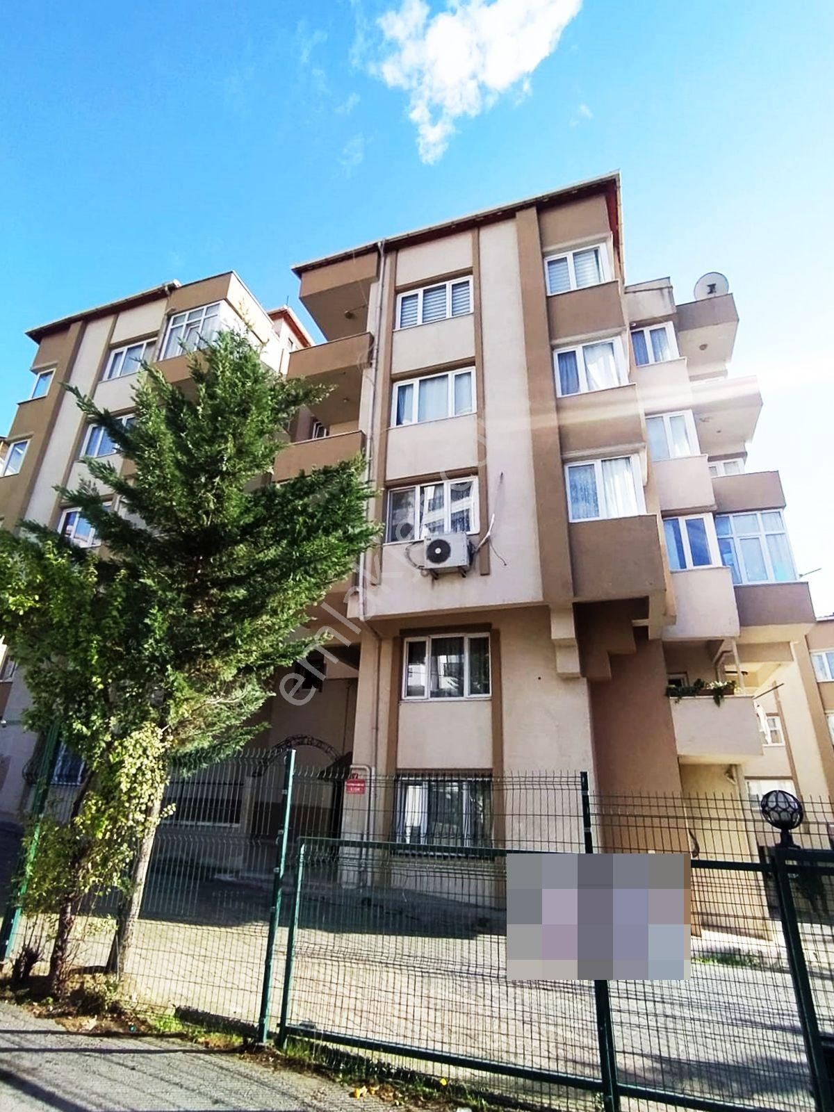 İstanbul Kartal Hastaneye Yakın Kiralık Daire Mertcan Dan Hürriyet Mah 2 Banyolu Site İçinde 3+2 Kiralık Dubleks