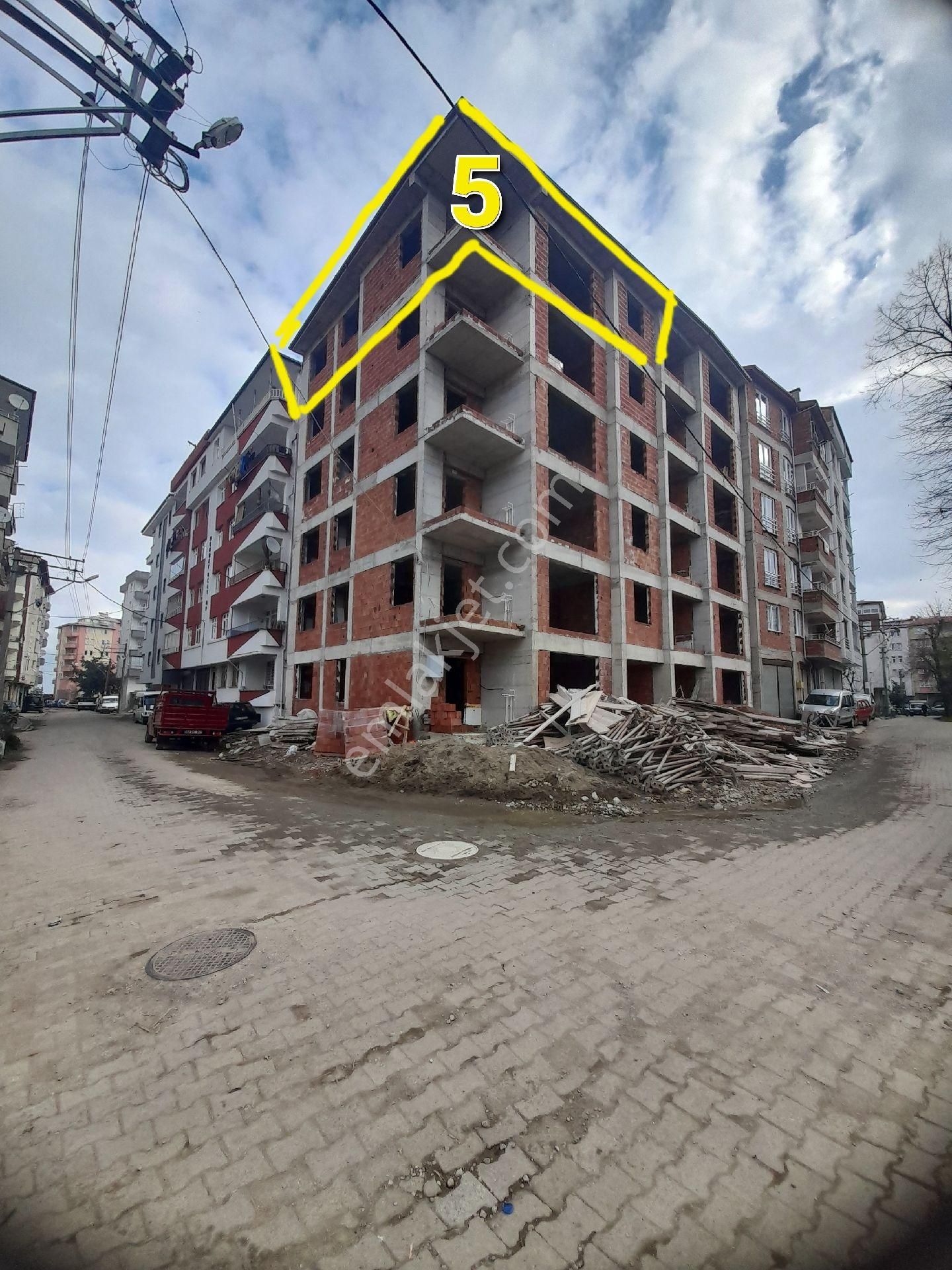 Bulancak İhsaniye Satılık Daire Giresun/bulancak Satılık 5.kat Köşe 3+1daire