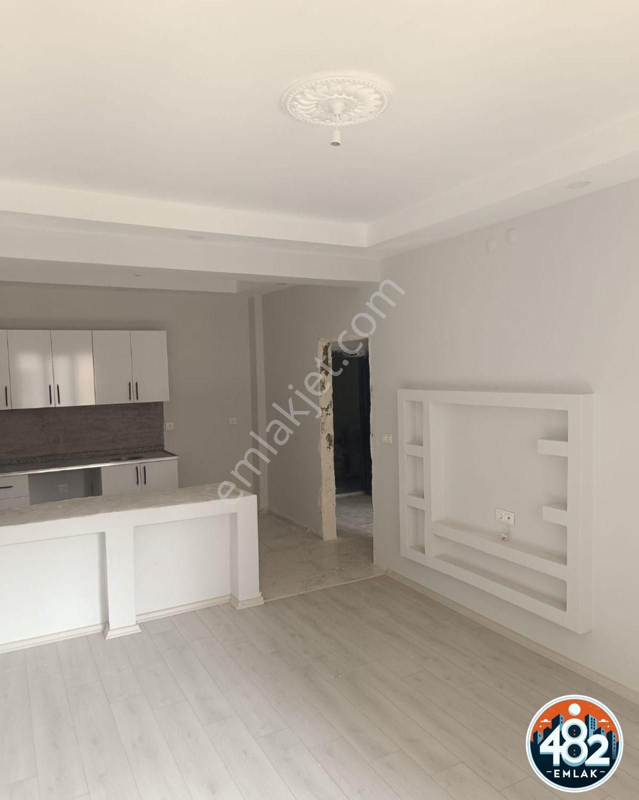 482 Emlak'tan Satılık 1+1 Yatırımlık Daire