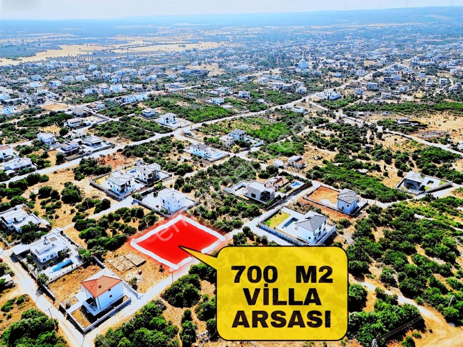 Yeşiltepe'de Kıymetli Konumda 700m2 Villa Arsası