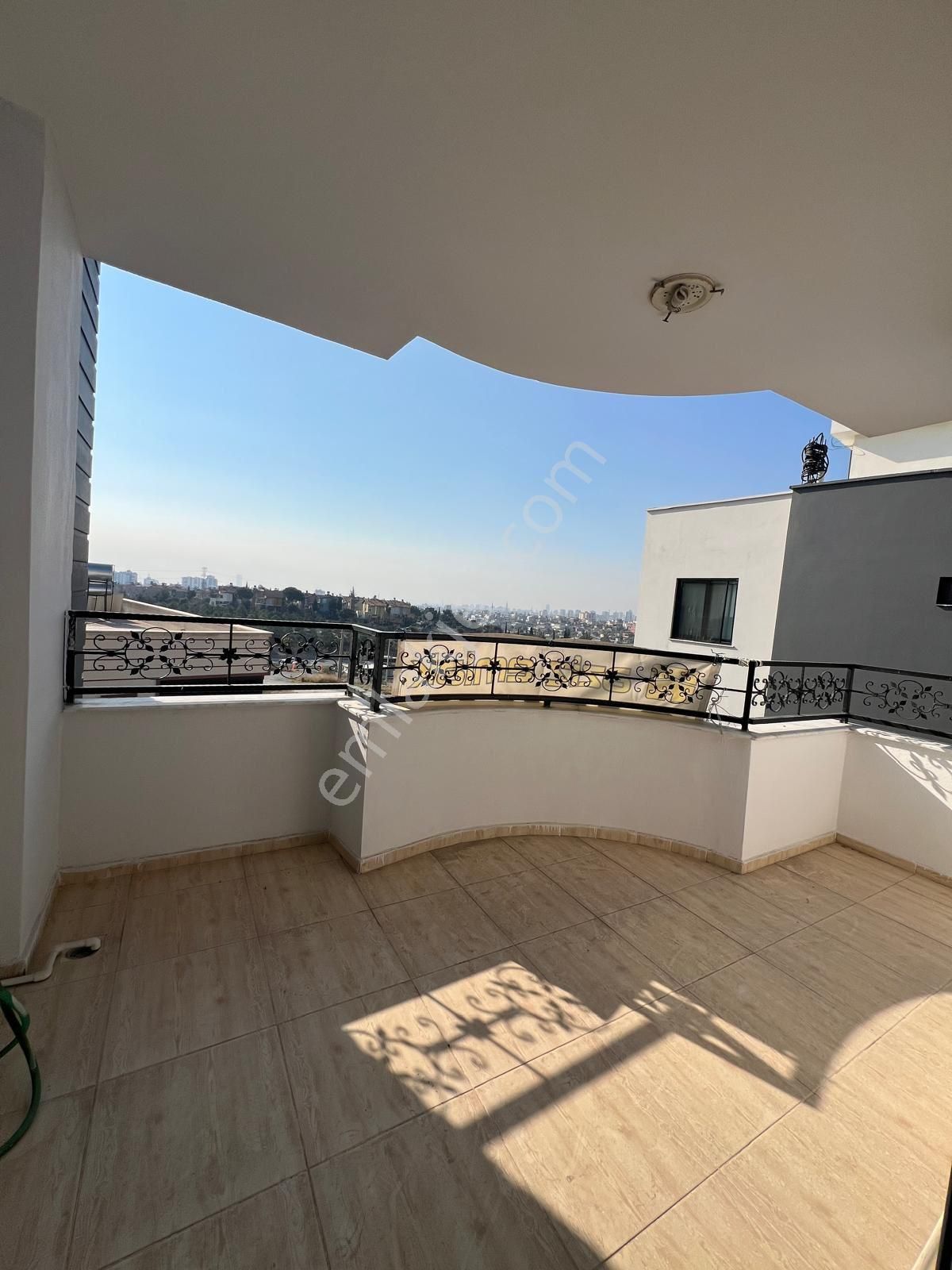 Aziz Emlak’tan Korukent’te Satılık Üç Katlı Altı Dükkan Üstteki Daireler 4 + 1 Bağımsız Mutfak - Görsel 10