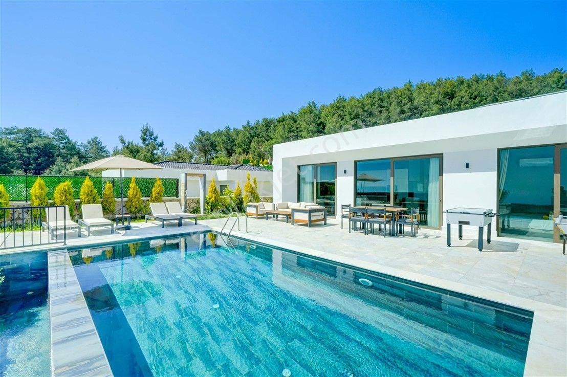 Antalya Kaş Havuzlu Günlük Kiralık Villa Kalkan'da Lüks Özel Havuzlu 6 Kişilik Jakuzili Villa Jupiter