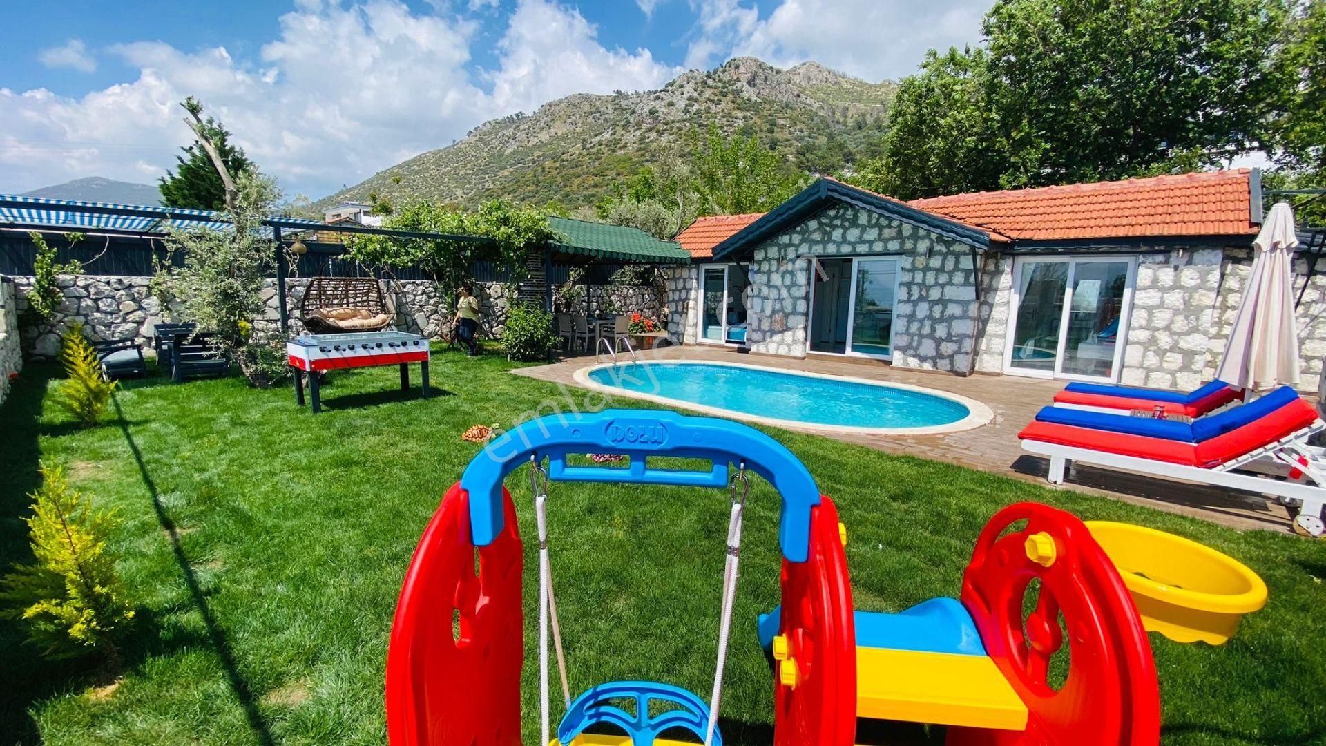 Kaş Üzümlü Günlük Kiralık Villa Kalkan Da Özel Havuzlu Jakuzili Balayı Villası Çınar 4