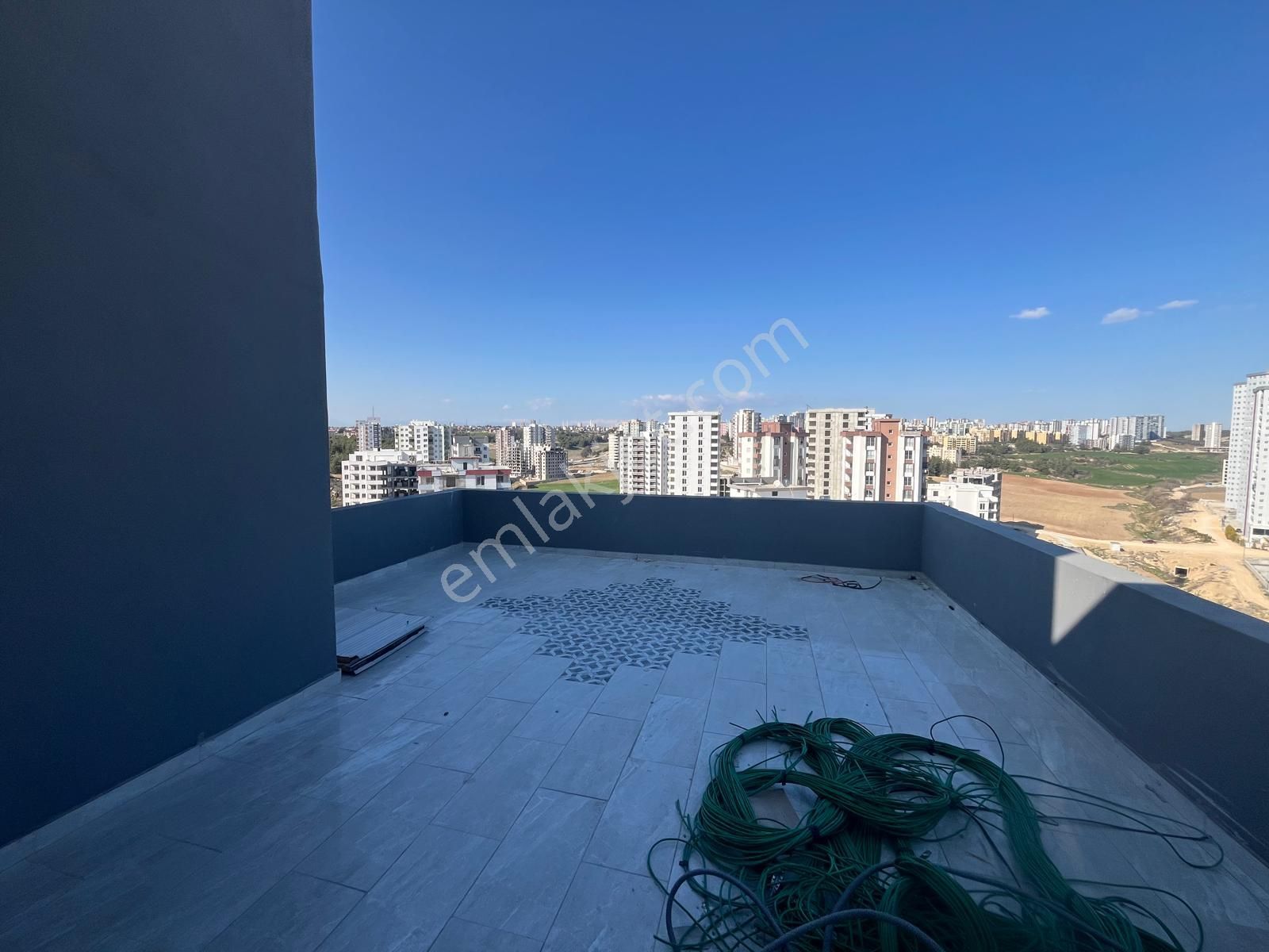 Sarıçam Gültepe Satılık Daire Gültepede 50 M2 Teraslı Manzaralı Sıfır 1+1 Lüks Daire