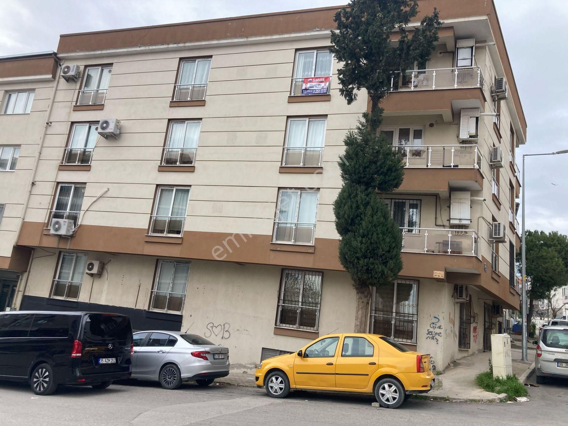 Buca Kuruçeşme Satılık Daire Kuruçeşme 'de Genış Ve Korıdorlu 1+1 Satılık Daıre