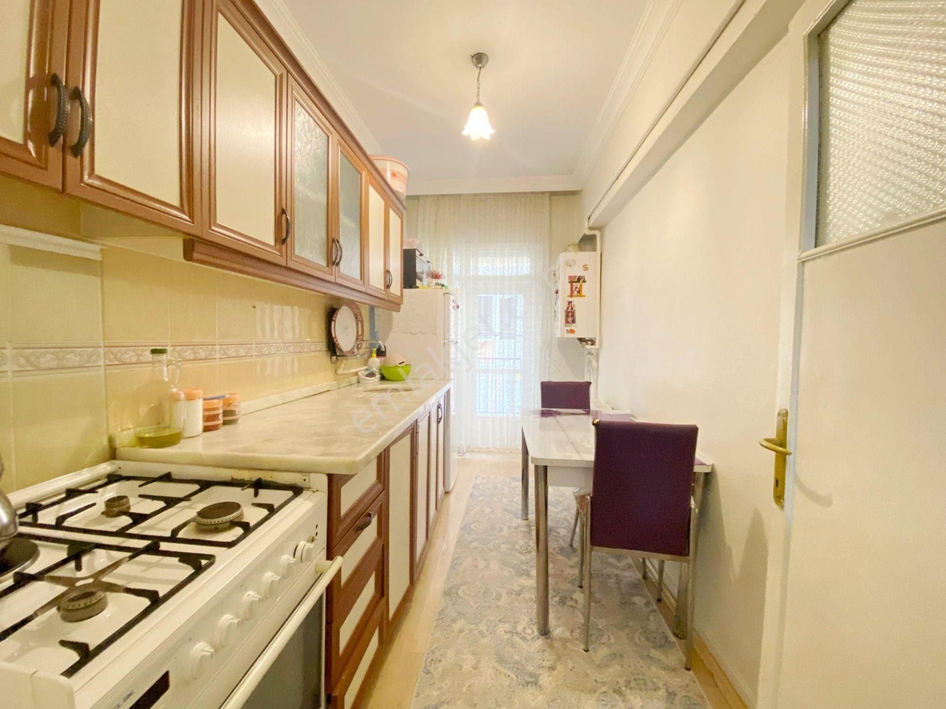 Uzman Emlak'dan İncirli Mh'de 2. Kat Konumunda 2+1 Daire - Görsel 18