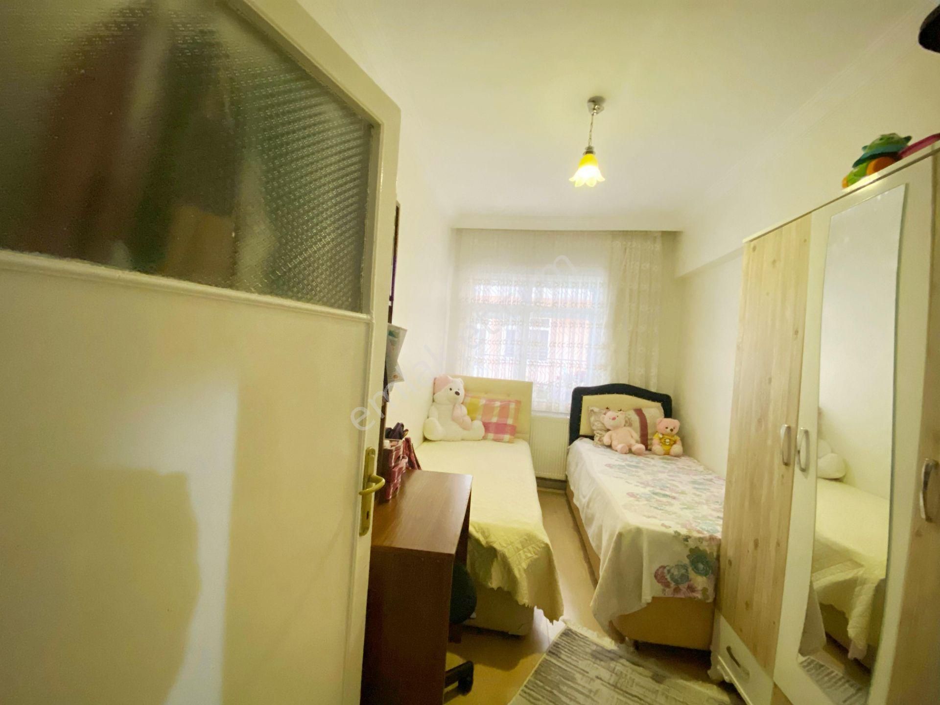 Uzman Emlak'dan İncirli Mh'de 2. Kat Konumunda 2+1 Daire - Görsel 17