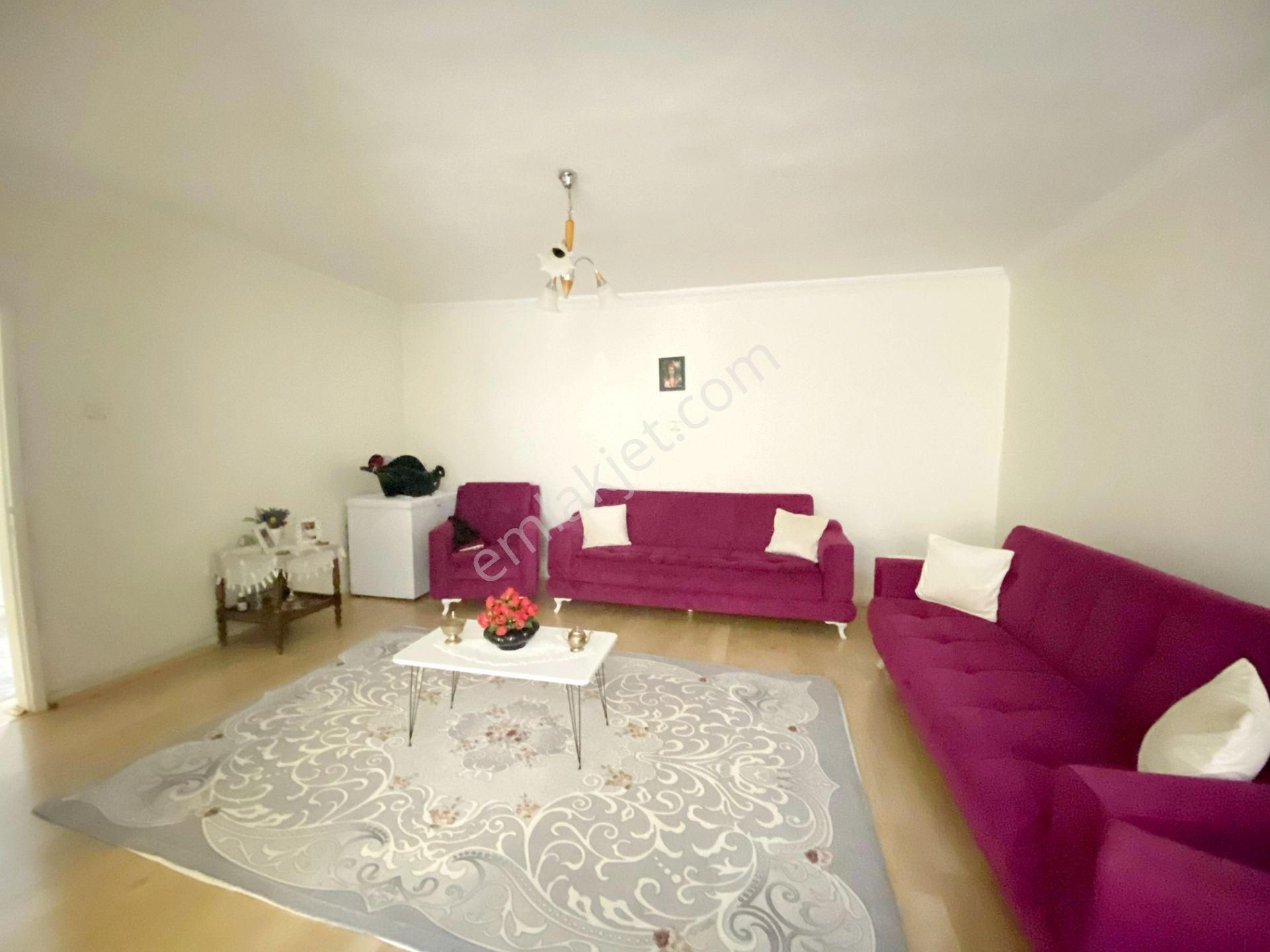 Uzman Emlak'dan İncirli Mh'de 2. Kat Konumunda 2+1 Daire - Görsel 2