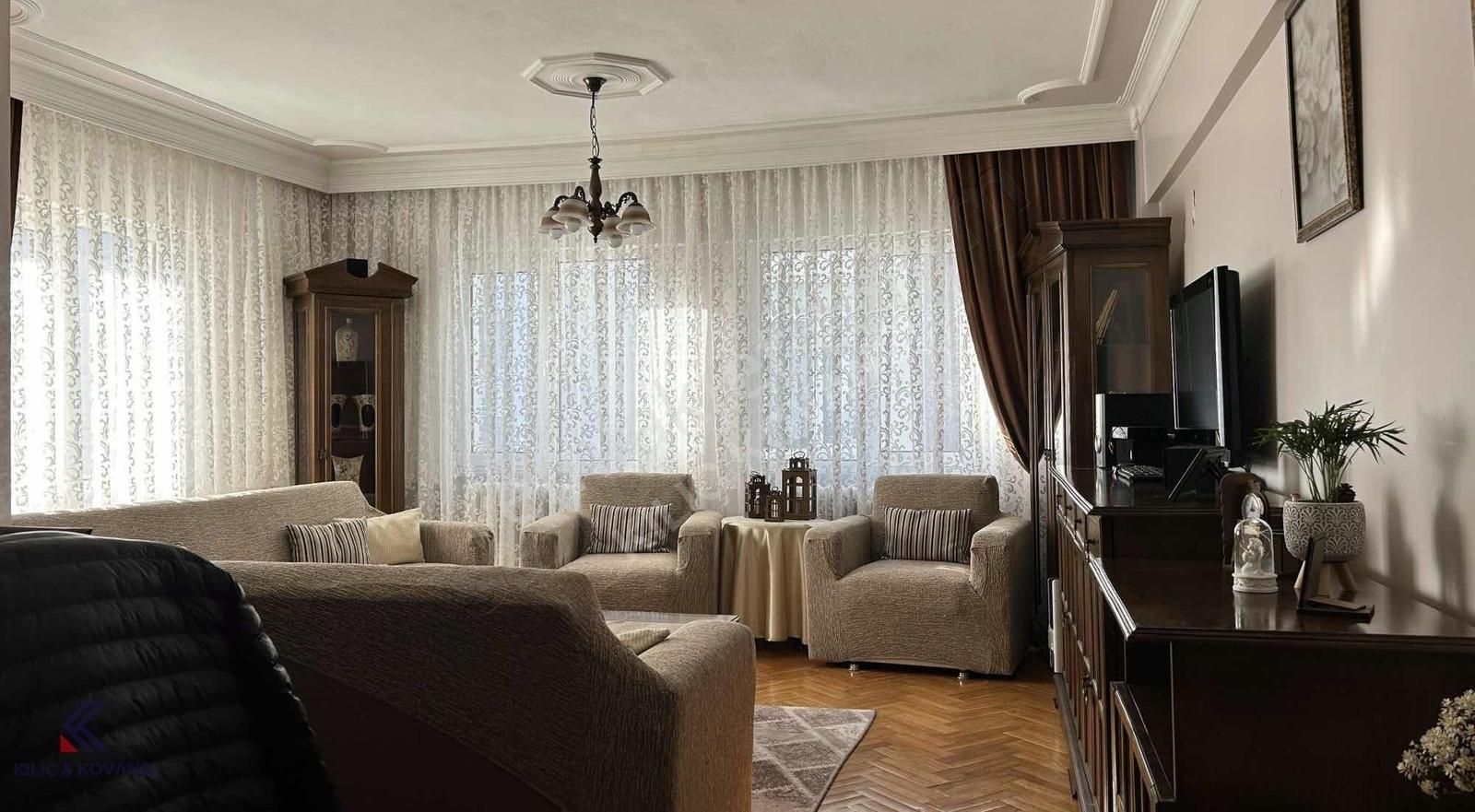 Kılıç Kovancı Lüleburgaz İstiklal Mahallesi Satılık 3+1 Daire