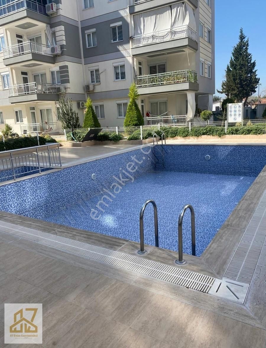 Kepez Hüsnü Karakaş Satılık Daire Cihangir Sitesi 2+1 110 M2 Havuzlu Ebeveyn Banyolu Daire