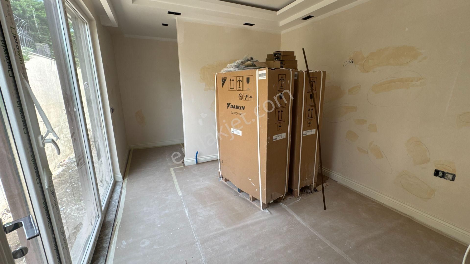 Century21 Perfect'den Uskumruköy'de Triplex 7+2 Satılık Villa - Görsel 13