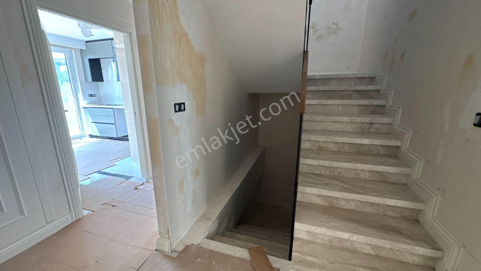 Century21 Perfect'den Uskumruköy'de Triplex 7+2 Satılık Villa - Görsel 20