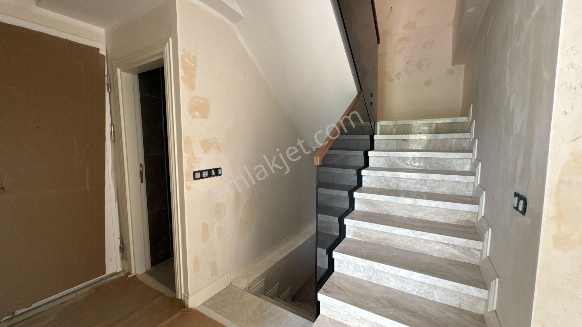 Century21 Perfect'den Uskumruköy'de Triplex 7+2 Satılık Villa - Görsel 28