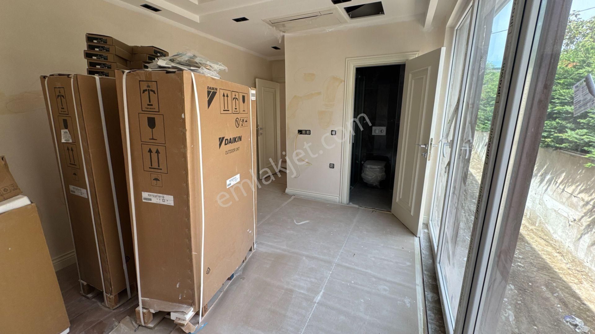 Century21 Perfect'den Uskumruköy'de Triplex 7+2 Satılık Villa - Görsel 17