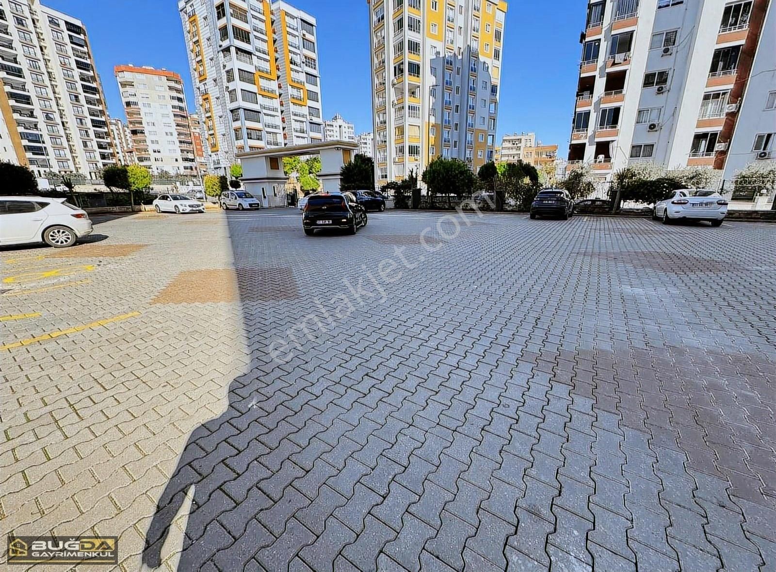 Yenişehir Akkent Satılık Daire Acil Akkent Mah'de Satılık Lüks Site İçinde Satılık 3,5+1 Daire