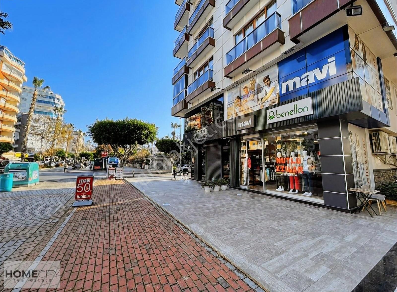 Alanya Mahmutlar Devren Dükkan & Mağaza Alanya Mahmutlar 220 M2 3 Katlı Cadde Üzeri Giyim Mağazası