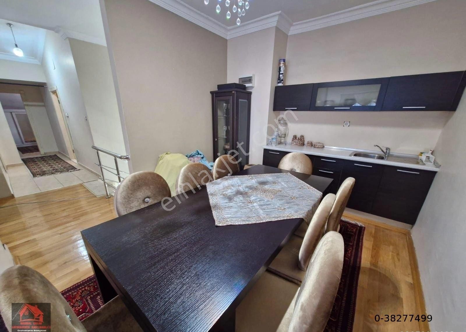 Birlik Mahallesi 494. Sokakta Satılık Emsalsiz M2 6+2 Dubleks Daire........ - Görsel 27