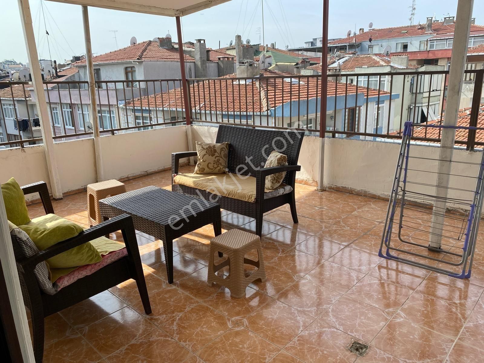 Bahçelievler Şirinevler Eşyalı Kiralık Daire S.evler Merkezde Metrobüse 4dk 2+1 85m2 Asansörlü Full Eşyalı Lüx