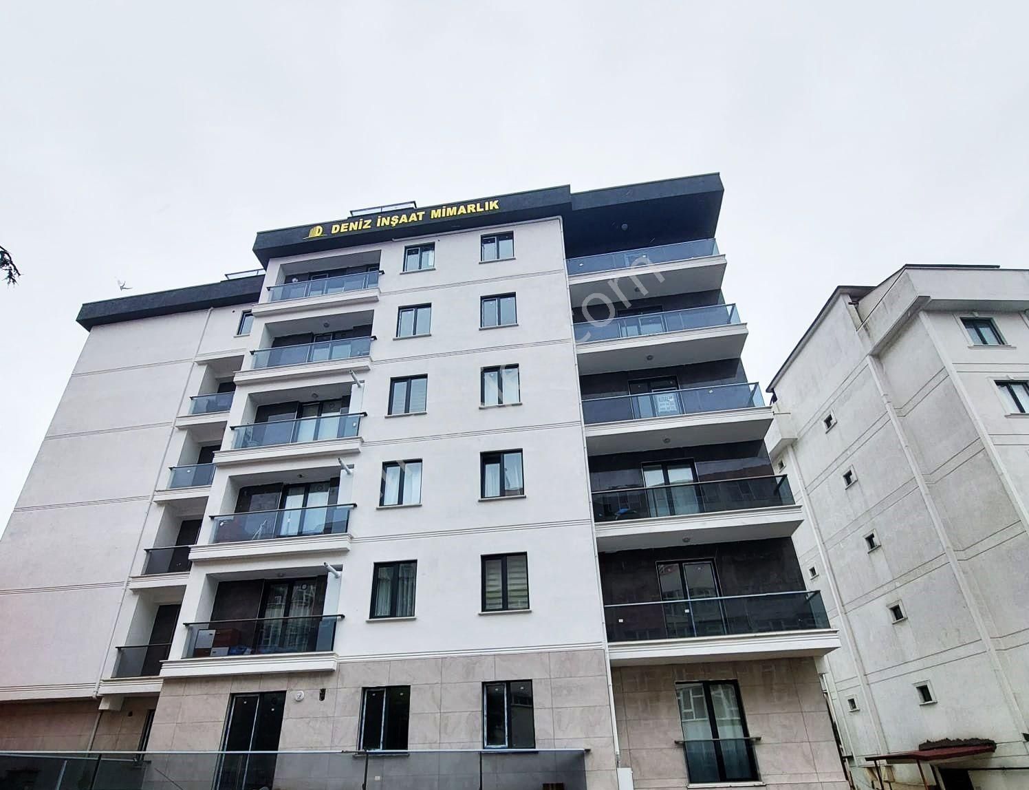 Kartal Hürriyet Metroya Yakın Kiralık Daire Mertcan Dan Vatansever Cad Yürüme Arakat 2+1 Balkonlu Lüks Kiralık