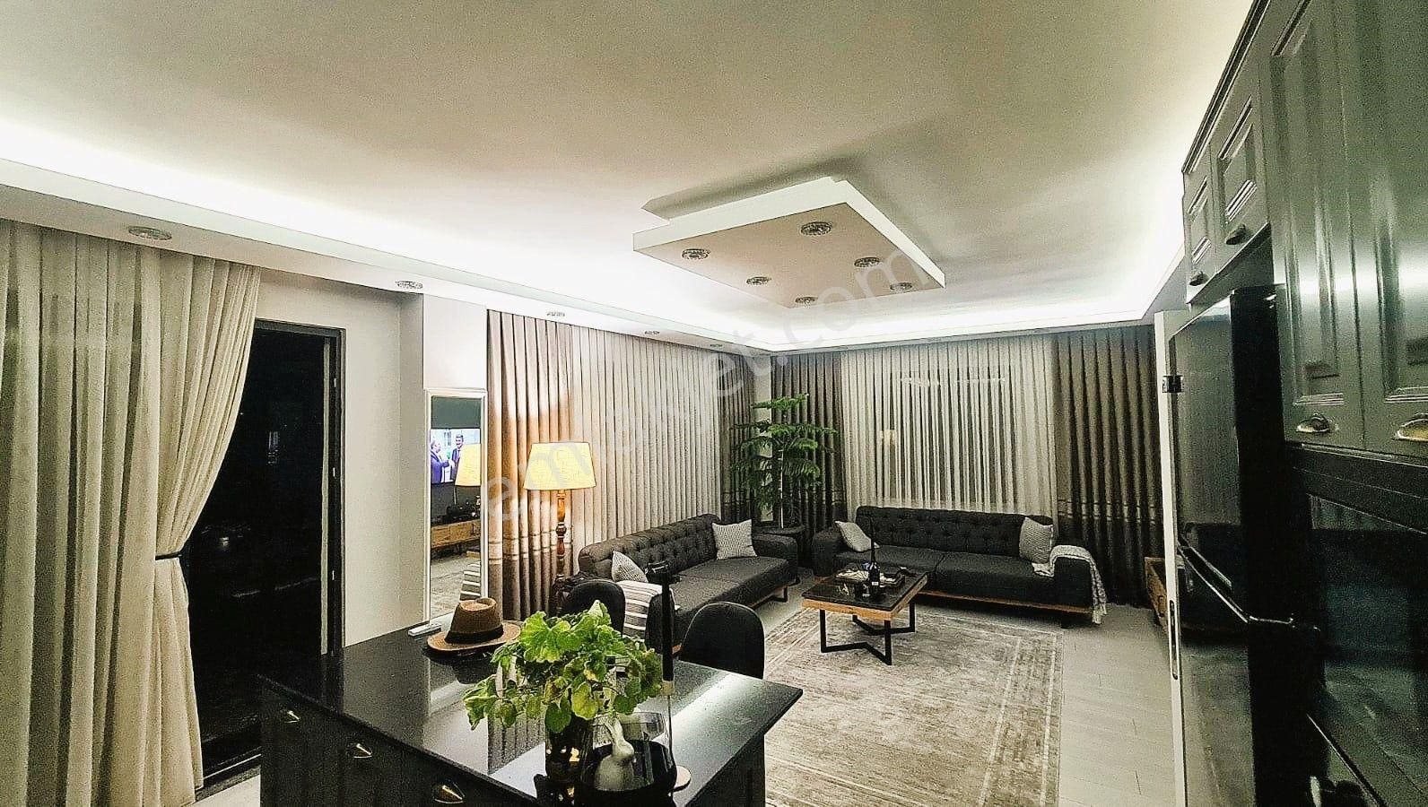 Tekirdağ Saray Da 325 M2 Arsa İçinde Müstakil 4+1 Eşyalı Villa - Görsel 7