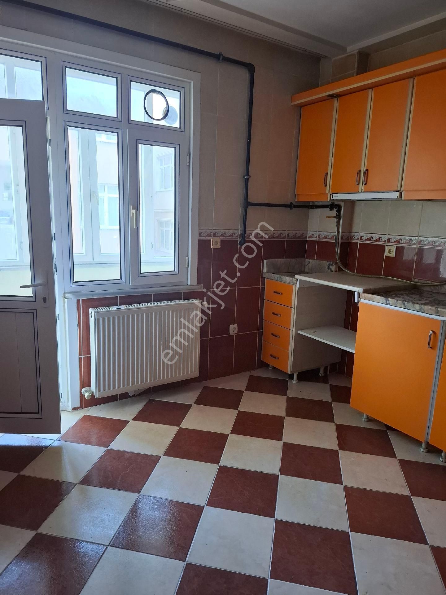 A Rsa Takaslı Pendik Esenyalıda 3 Katlı Bina - Görsel 7