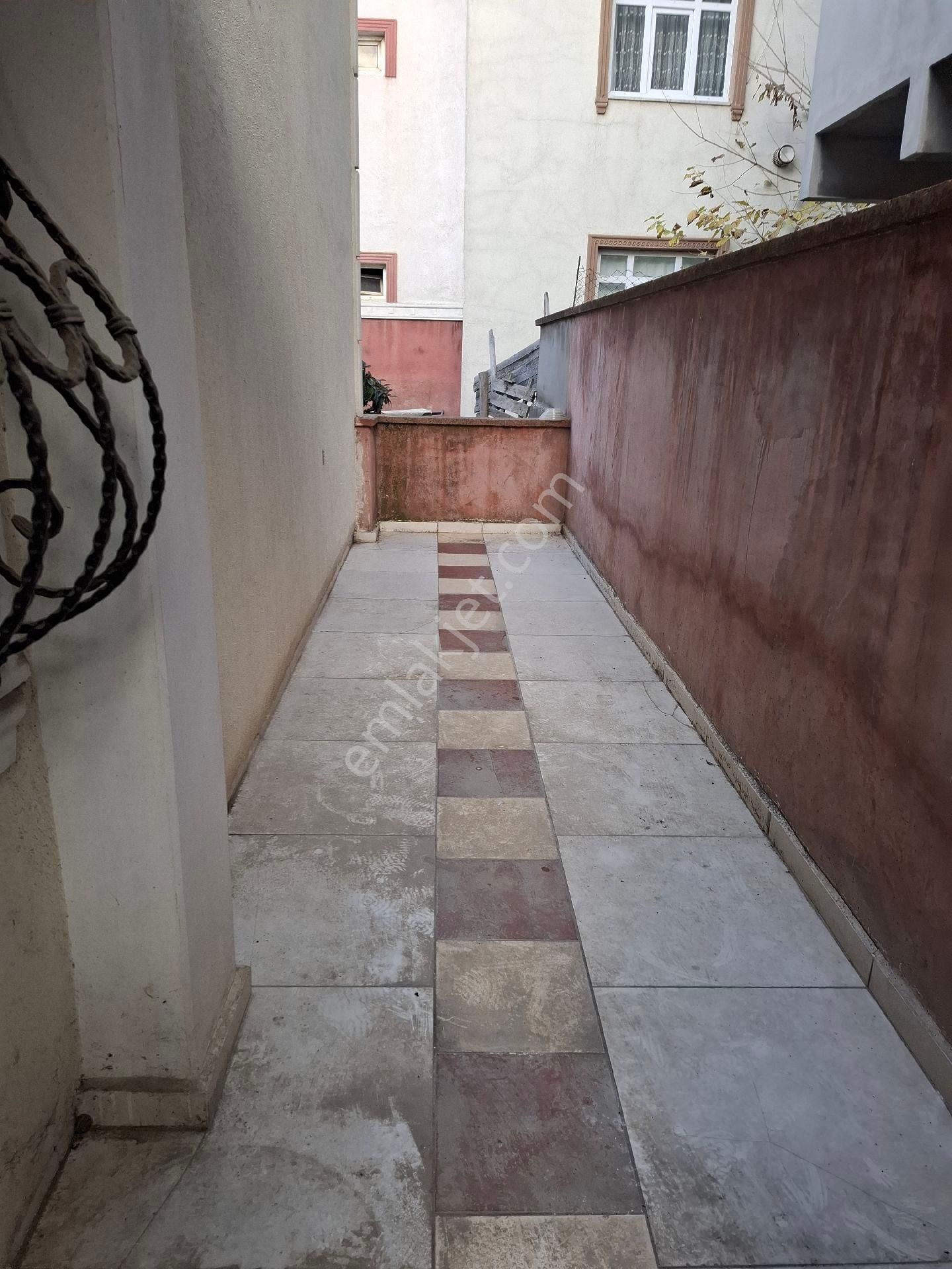 A Rsa Takaslı Pendik Esenyalıda 3 Katlı Bina - Görsel 13