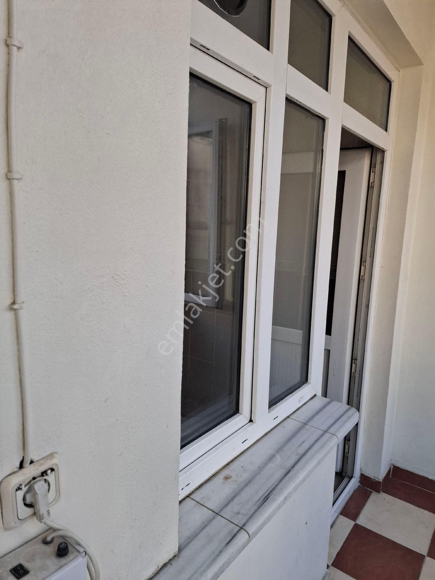 A Rsa Takaslı Pendik Esenyalıda 3 Katlı Bina - Görsel 5