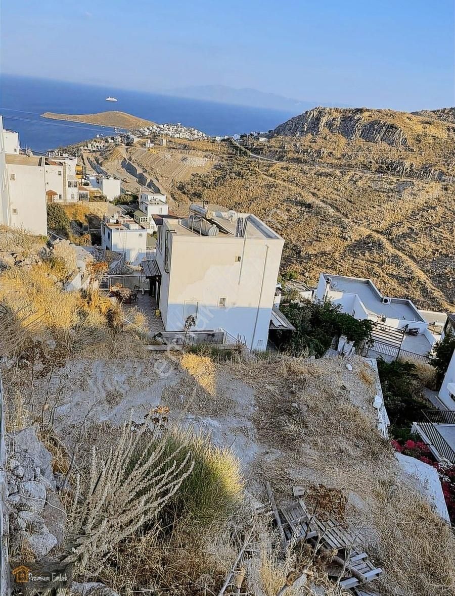 Bodrum Yahşi'de Deniz Manzaralı Tripleks Villa İmarlı Arsa - Görsel 23